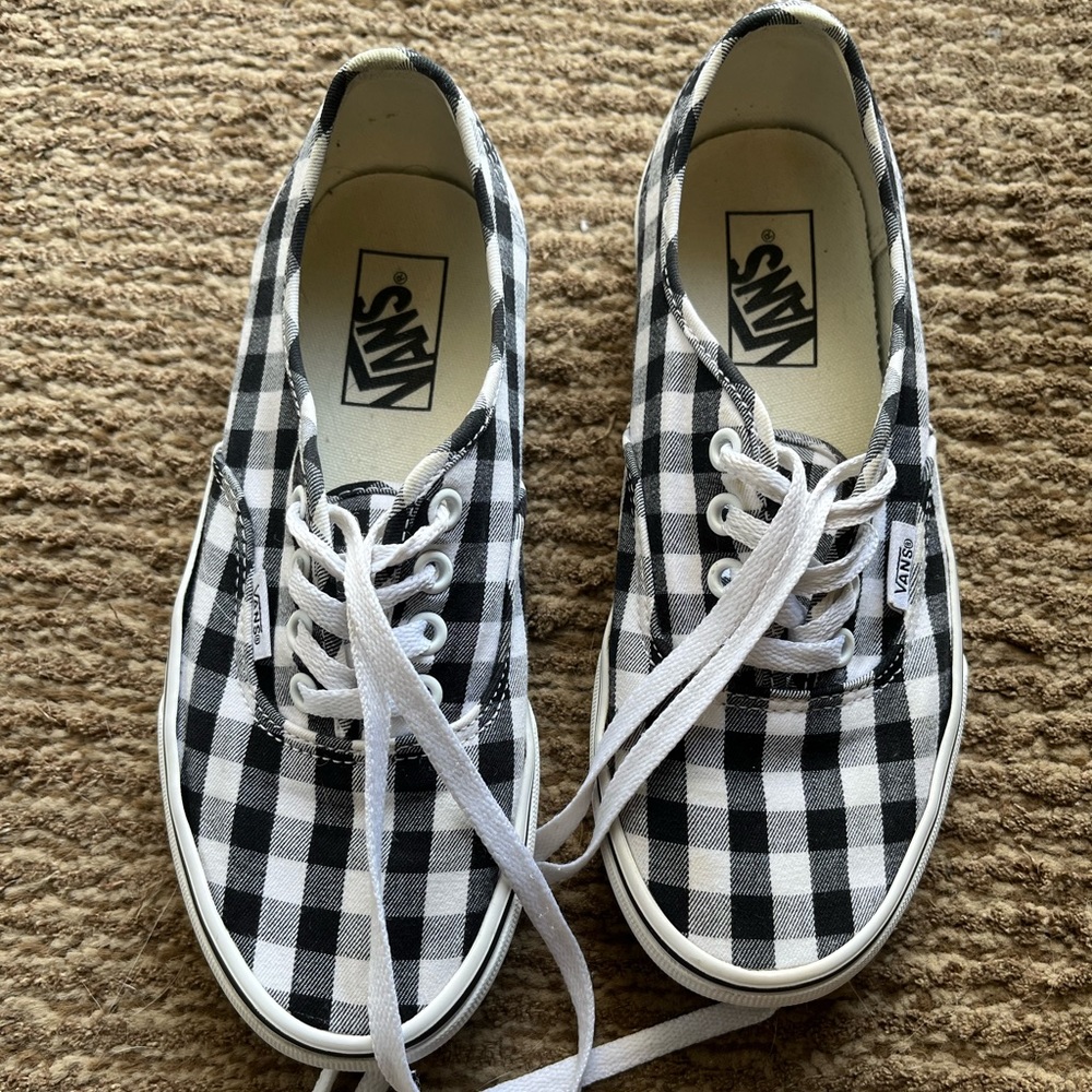 Vans checkered